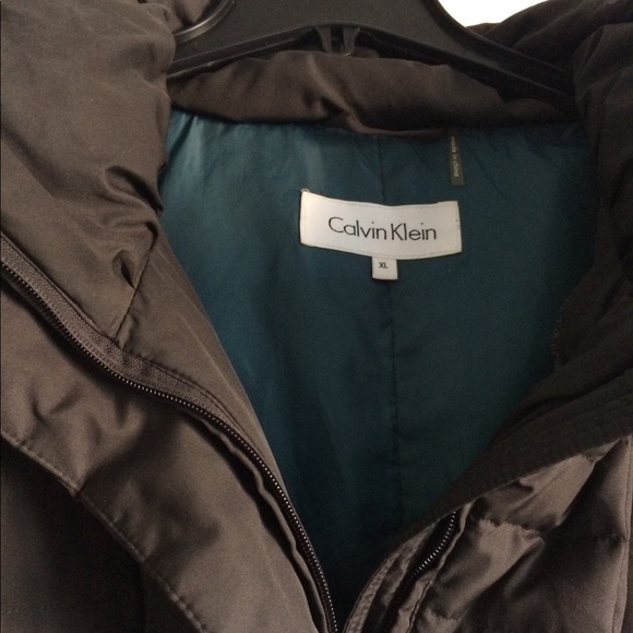 CALVIN KLEIN DOWN COAT - Picture 2 of 10